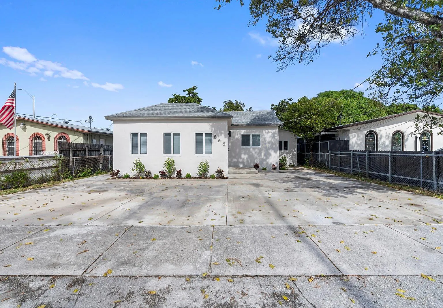 2 bed, 2.0 bath, 750 sqft, $2,200 — Photo 4