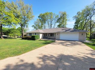 998 Courtney Ln, Mountain Home, AR 72653