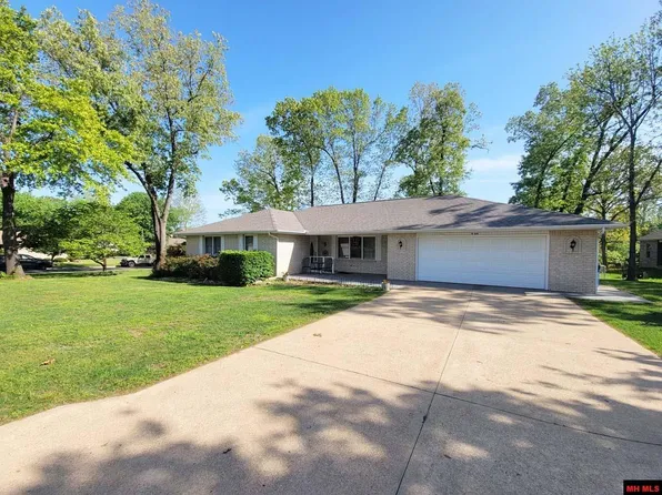 998 Courtney Ln, Mountain Home, AR 72653