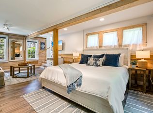 2 Town Landing Rd #A, Falmouth, ME 04105