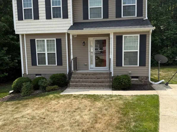 4307 Twisted Oak Dr, South Chesterfield, VA 23834