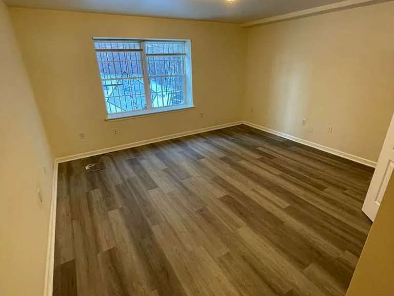 324 Clinton Ave #1L — Photo 5