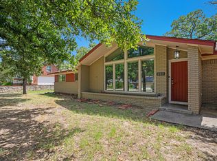 203 Shady Oak Rd, Keene, TX 76059