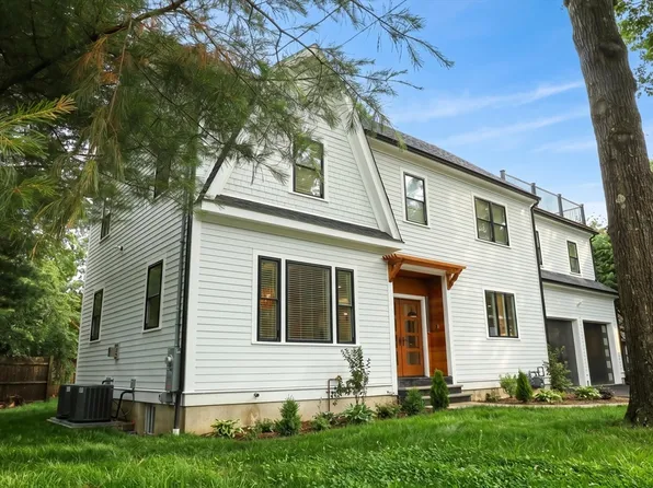 45 Clearwater Rd, Newton, MA 02462