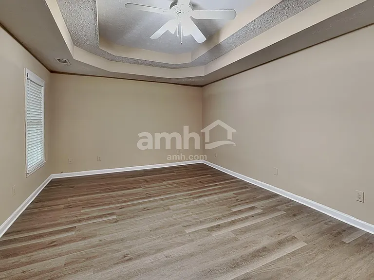 4929 Harrington Pl — Photo 9