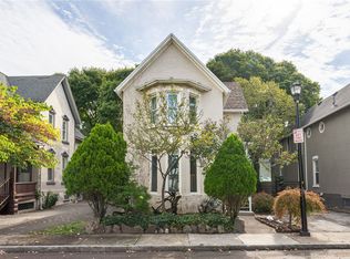 6 Linwood Pl, Rochester, NY 14607