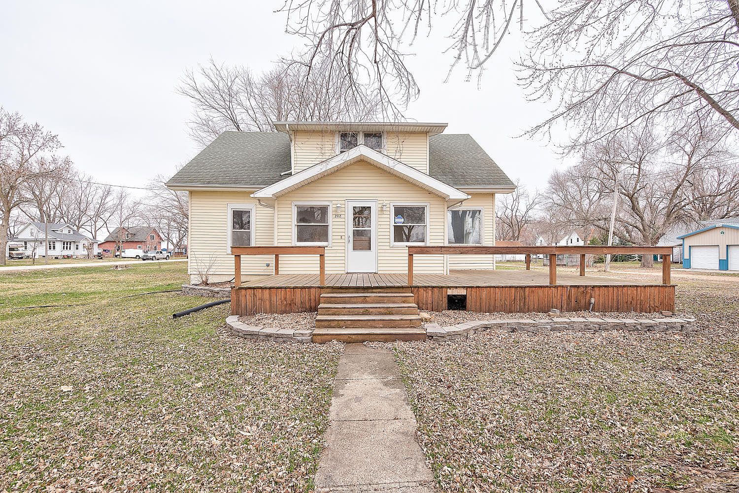 202 Taylor Ave, Terril, IA 51364 Zillow