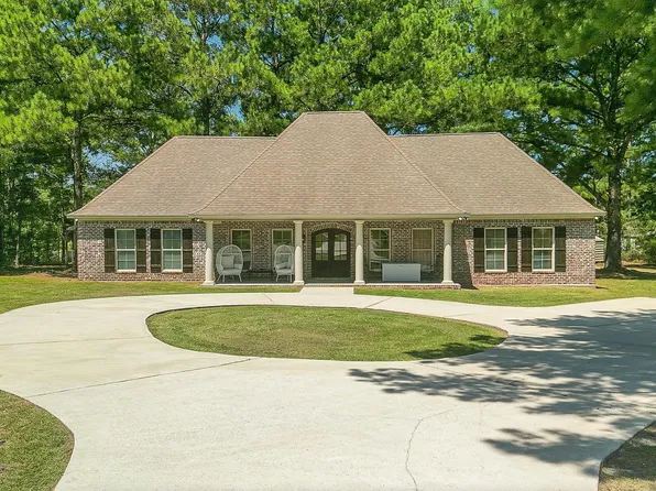 52 Tower Rd, Wiggins, MS 39577