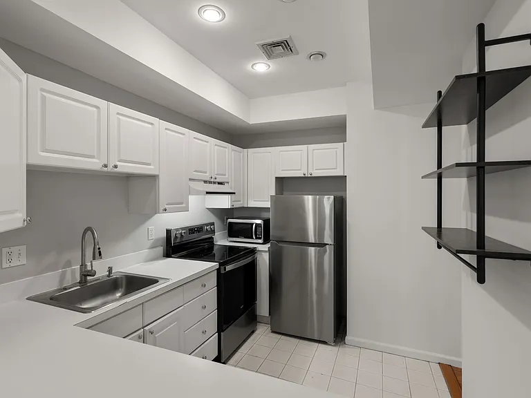 333 Beacon St #3 — Photo 7
