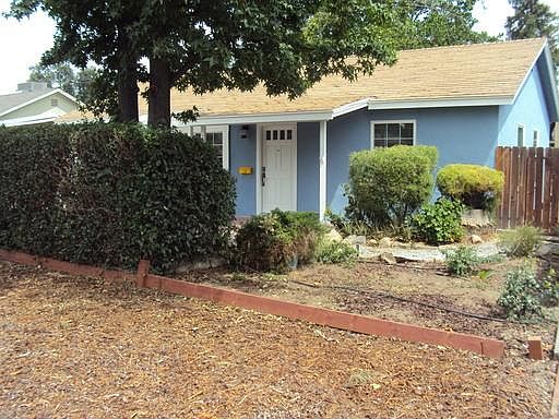 3rd image of 220 W Howard Ave