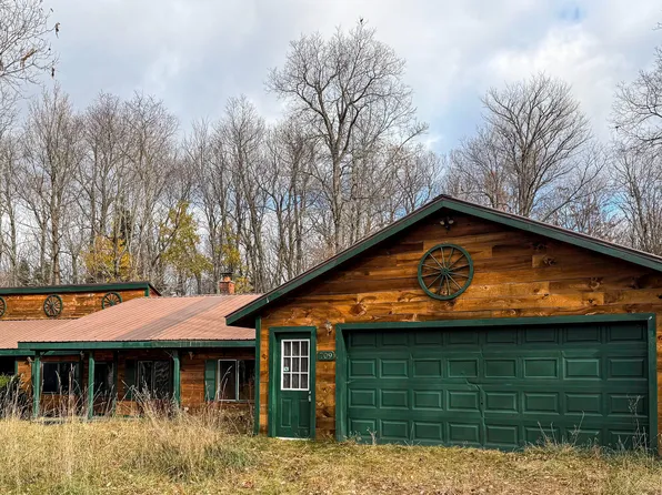 709 Reynoldston Rd, North Bangor, NY 12966