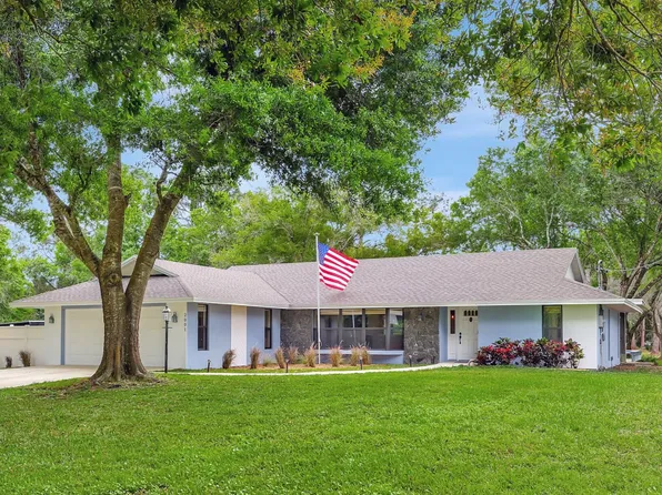 2001 Dade Road, Fort Pierce, FL 34982