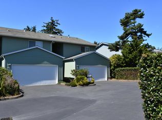 85 NW 33rd Pl UNIT D, Newport, OR 97365