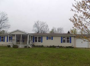 7905 Boyd Rd, Cannelton, IN 47520