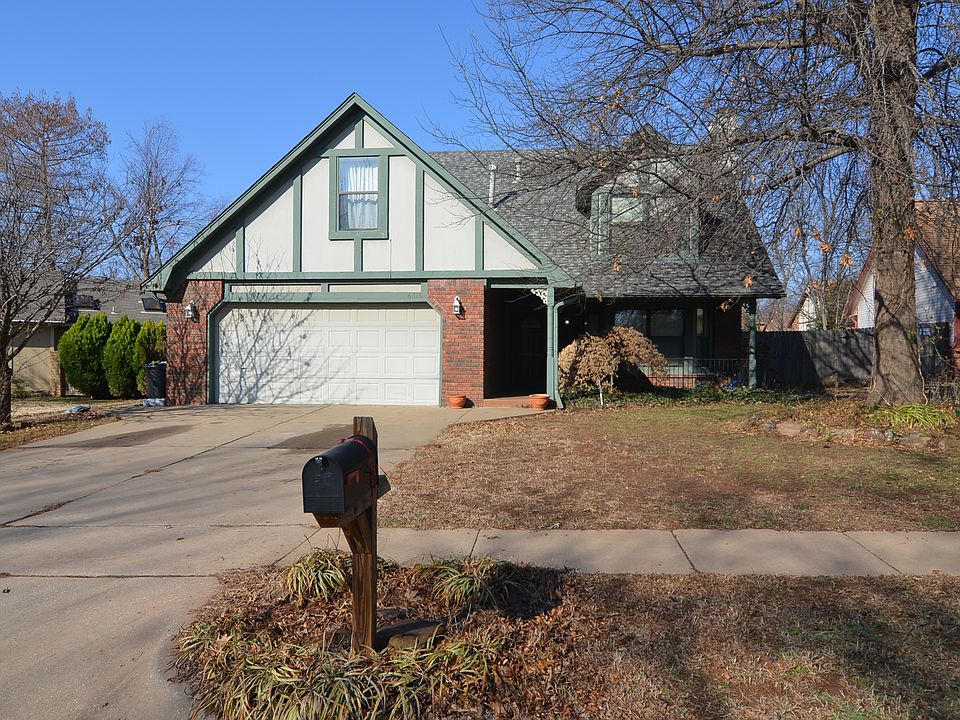 Full Brick,4 bedroom, 2.5 bath