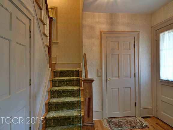 5th image of 16 Oakland Ave