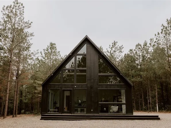 521 Camp Ranch Rd, Broken Bow, OK 74728