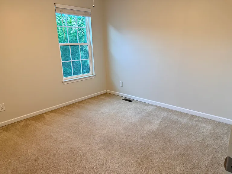 5055 Lake Forest Dr — Photo 22