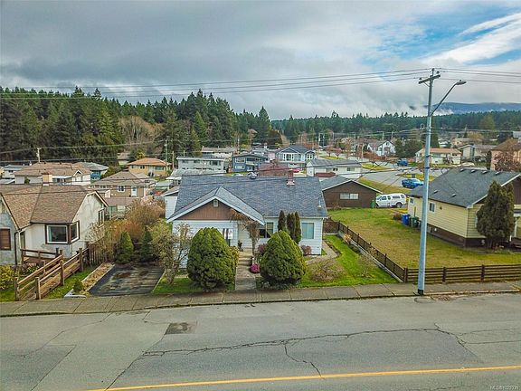 2nd image of 3129 10th Ave