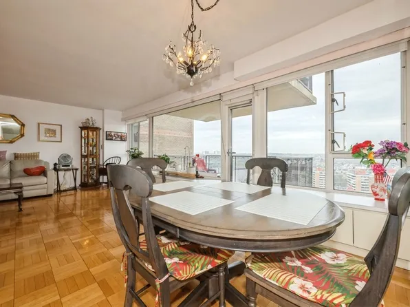 166-25 Powell Cove Boulevard image 17 of 42