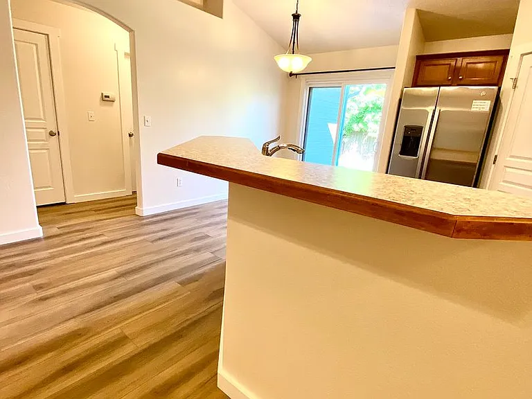 1014 N Manship Ave — Photo 10