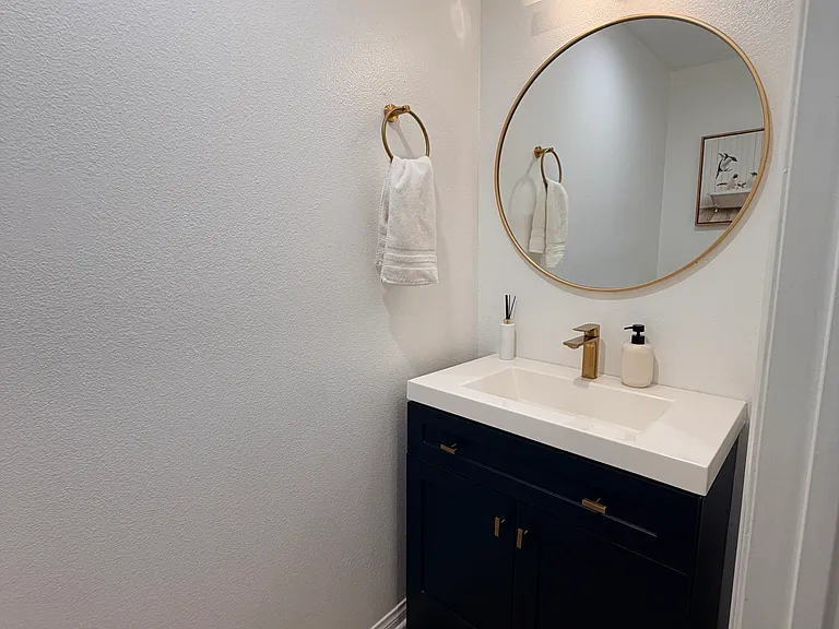 10918 Morrison St #3 — Photo 6