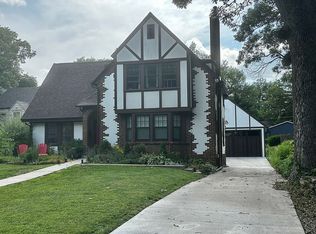 2620 40th St, Des Moines, IA 50310