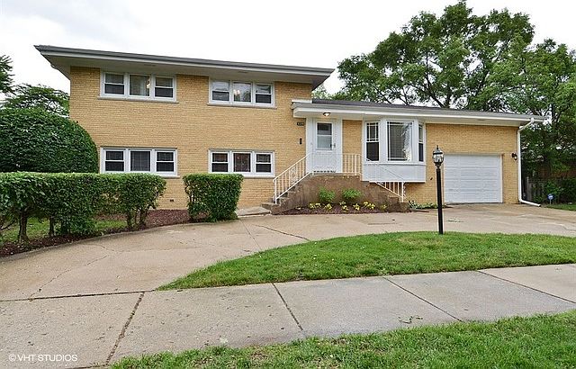 1st image of 9411 Kolmar Ave