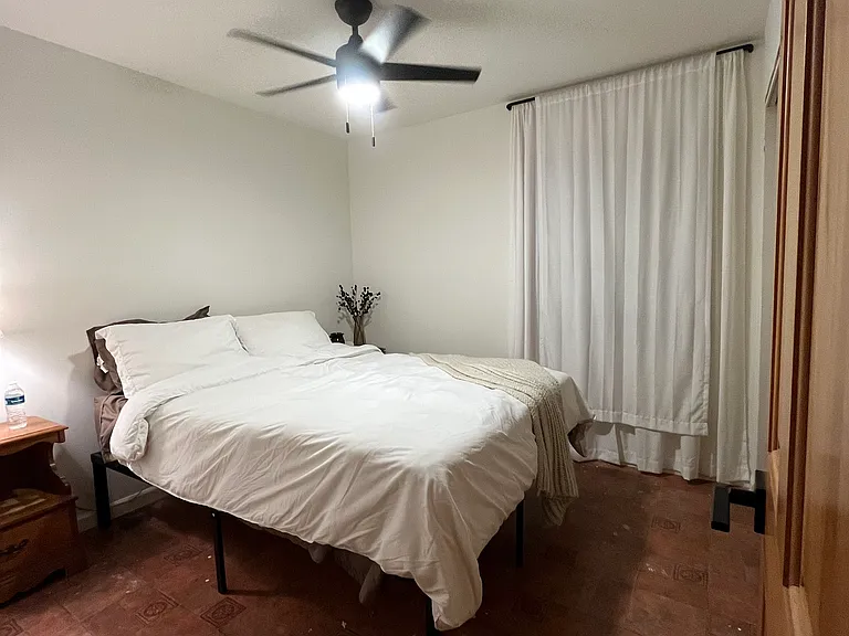 Alverado Dr — Photo 8