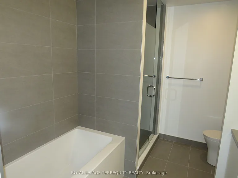 35 Parliament St #3304 — Photo 5
