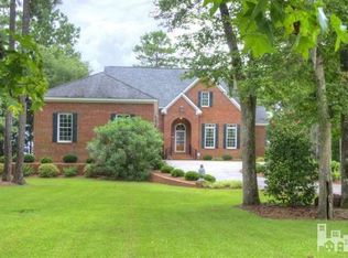 1242 Bella Coola Rd, Lake Waccamaw, NC 28450