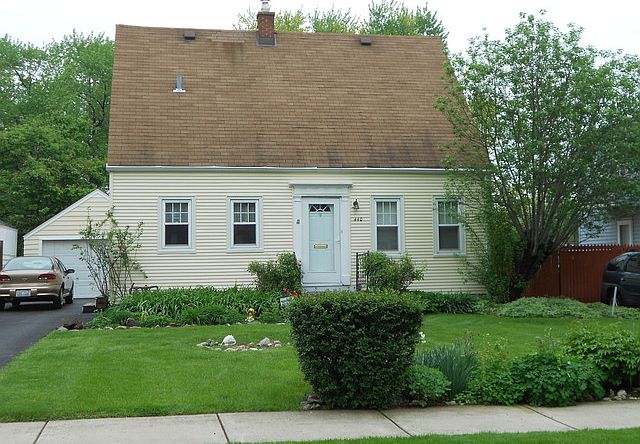 1st image of 440 S Gladstone Ave