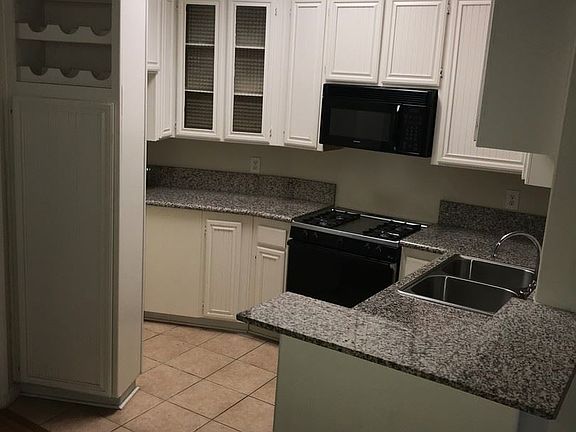5th image of 5430 Alvern Cir #E101