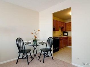 1285 Luther Ln APT 149, Arlington Heights, IL 60004
