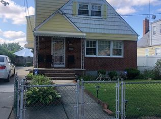 24924 147th Rd, Rosedale, NY 11422