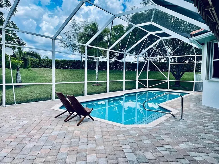 3744 Isles Vista Blvd — Photo 17