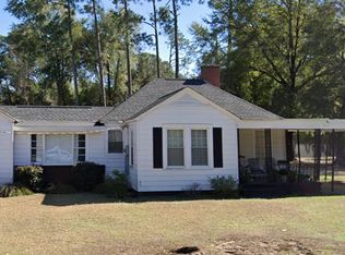 1510 Maryland Dr, Albany, GA 31707