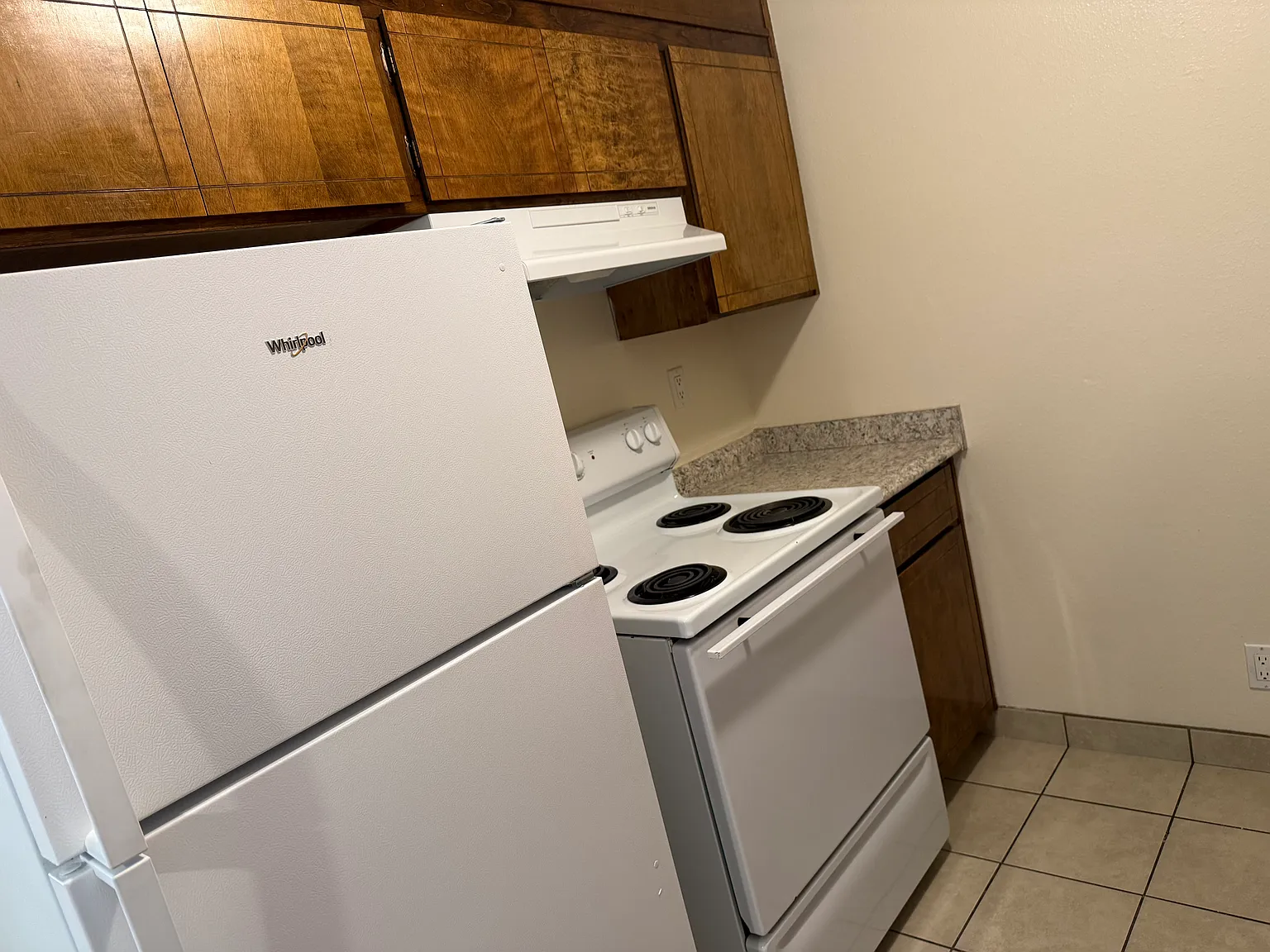 Parkside Manor — Photo 3