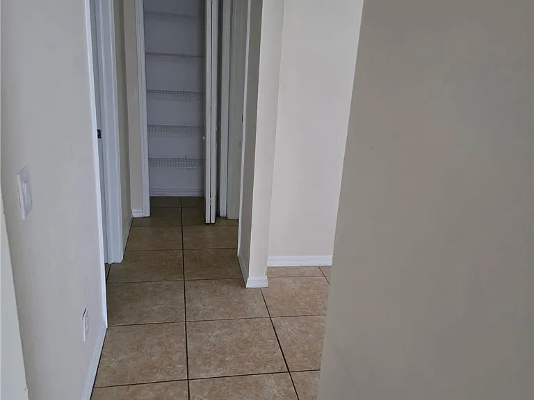 202 Hightower Ave S — Photo 6