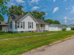 1326 Broadway St, Lincoln, IL 62656