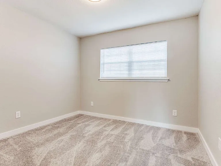 614 Brian Dr — Photo 19