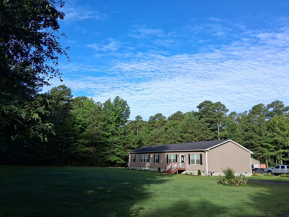 1st image of 4909 Golden Hill Rd