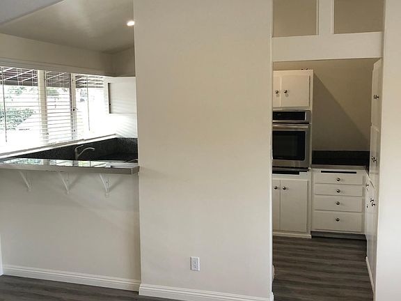 3rd image of 527 N Hollenbeck Ave #H