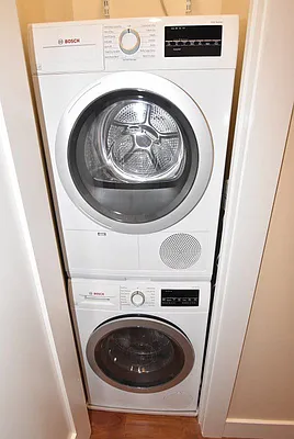 Rented by Bohemia Realty Group | media 48