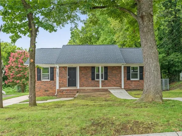 1004 Borders Ter, Greensboro, NC 27401
