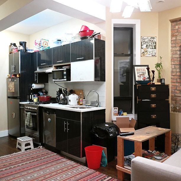 1st image of 900 Hart St #2E