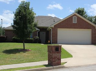 3226 Oakleigh St, Longview, TX 75605