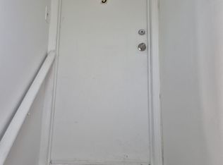 13 Sterling St #3, London, ON N5Y1Y4