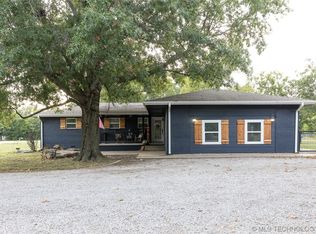 5901 E Iva Lynn Ln, Oologah, OK 74053
