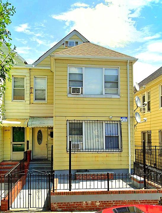 1st image of 3755 93rd St